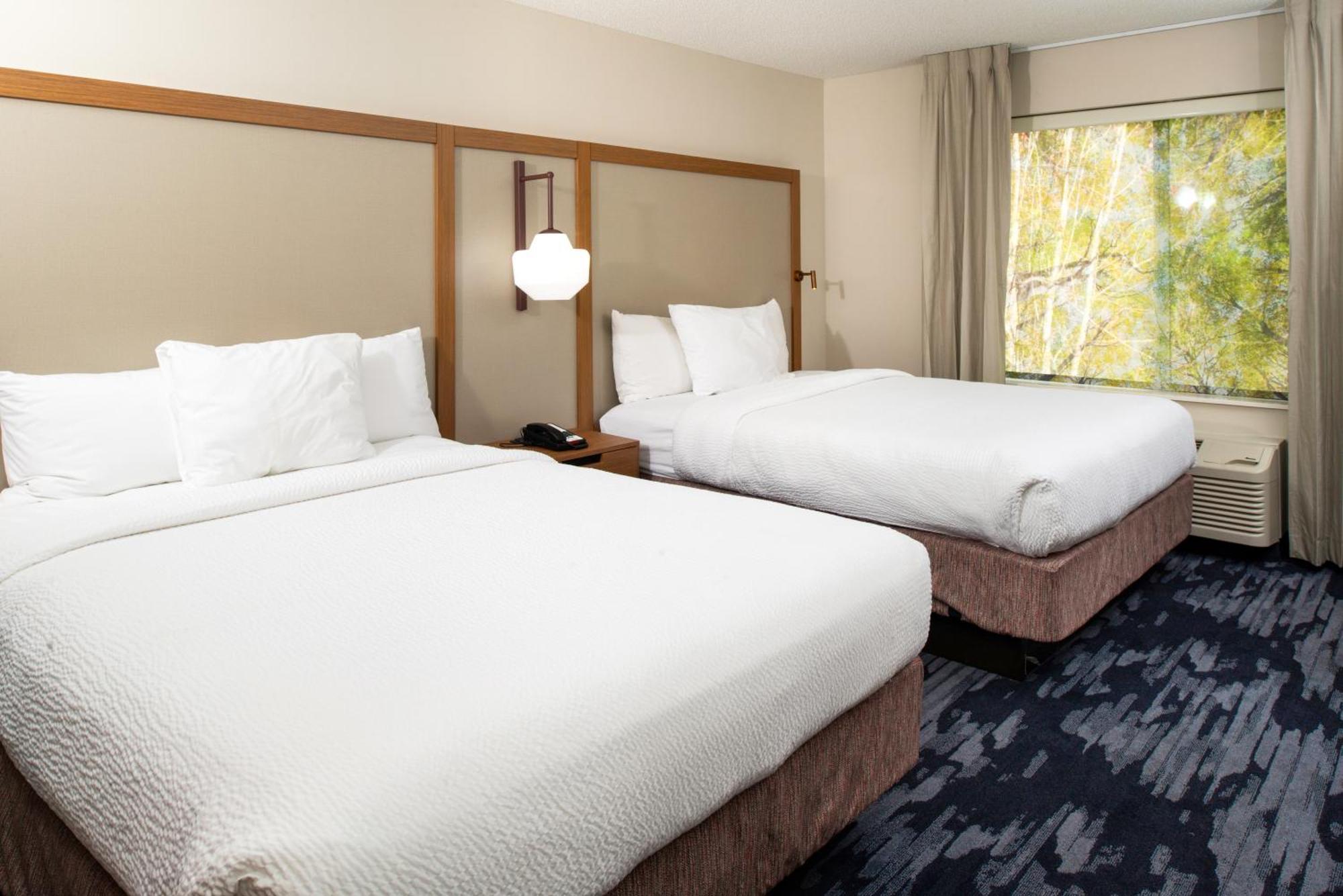 Fairfield Inn & Suites Greensboro Wendover Exteriör bild