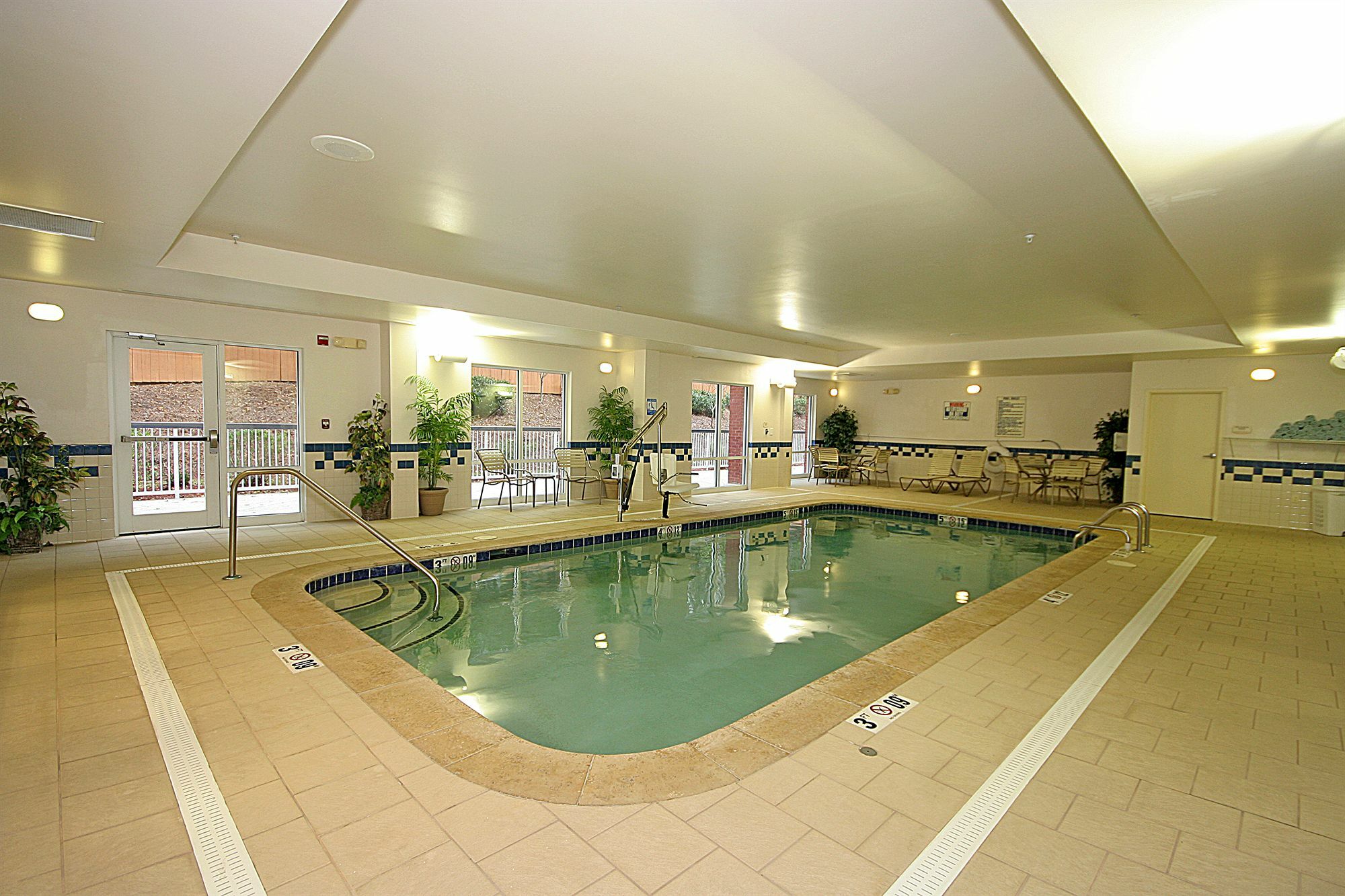 Fairfield Inn & Suites Greensboro Wendover Exteriör bild